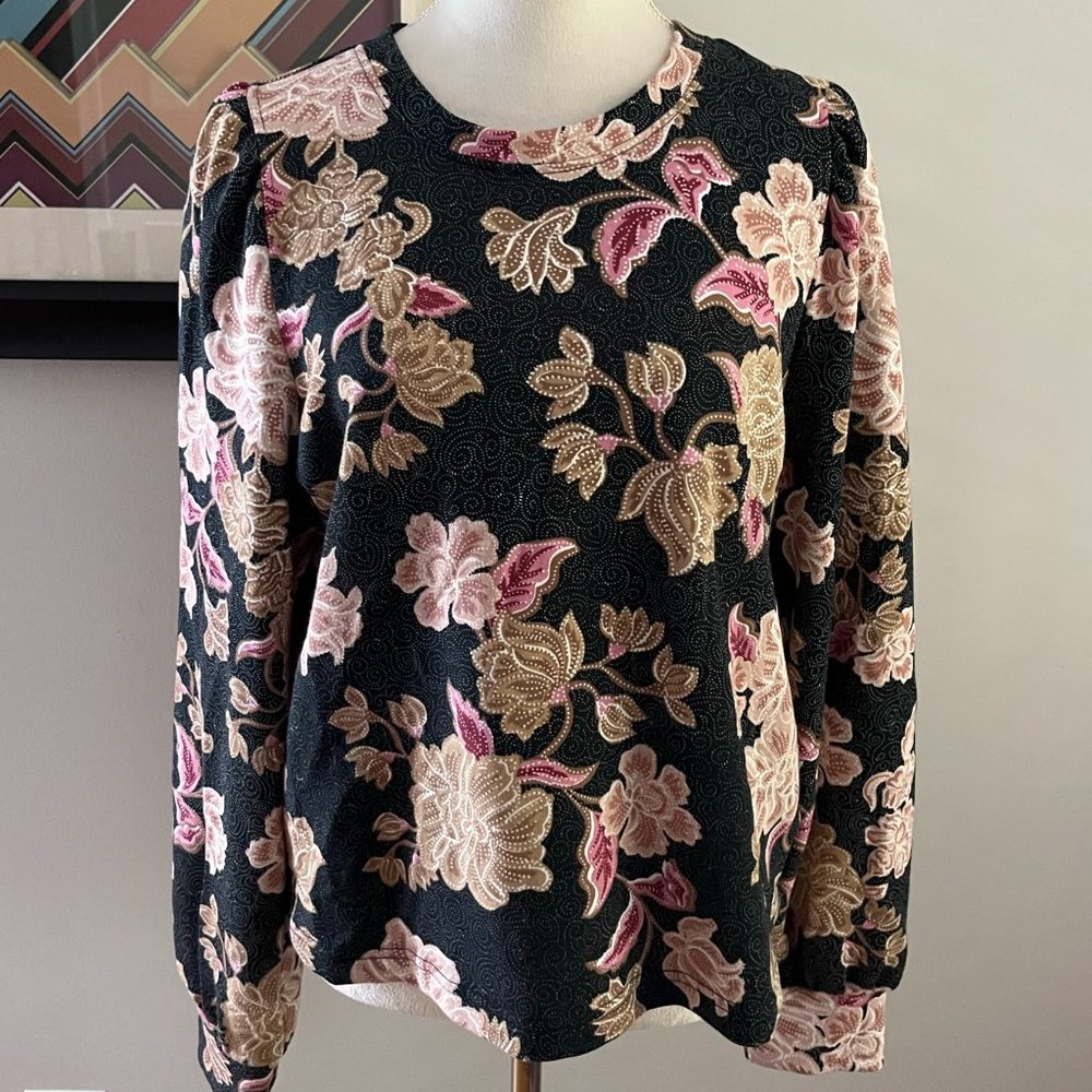 Maison d'Amelie Black Floral Sweatshirt L